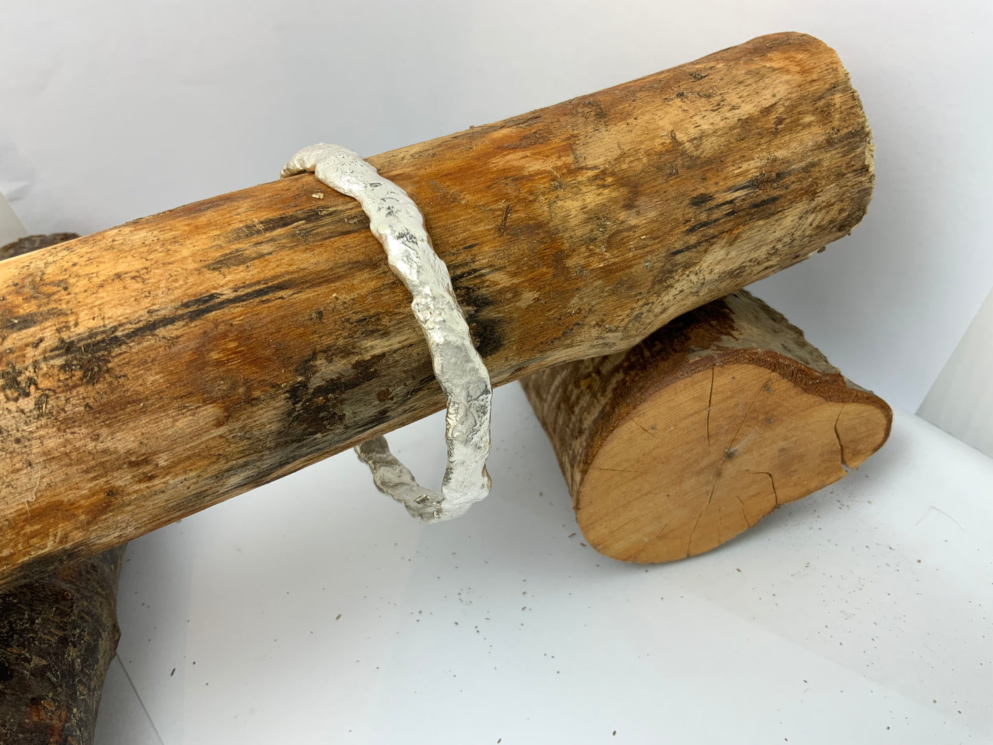 Full Round Bangle