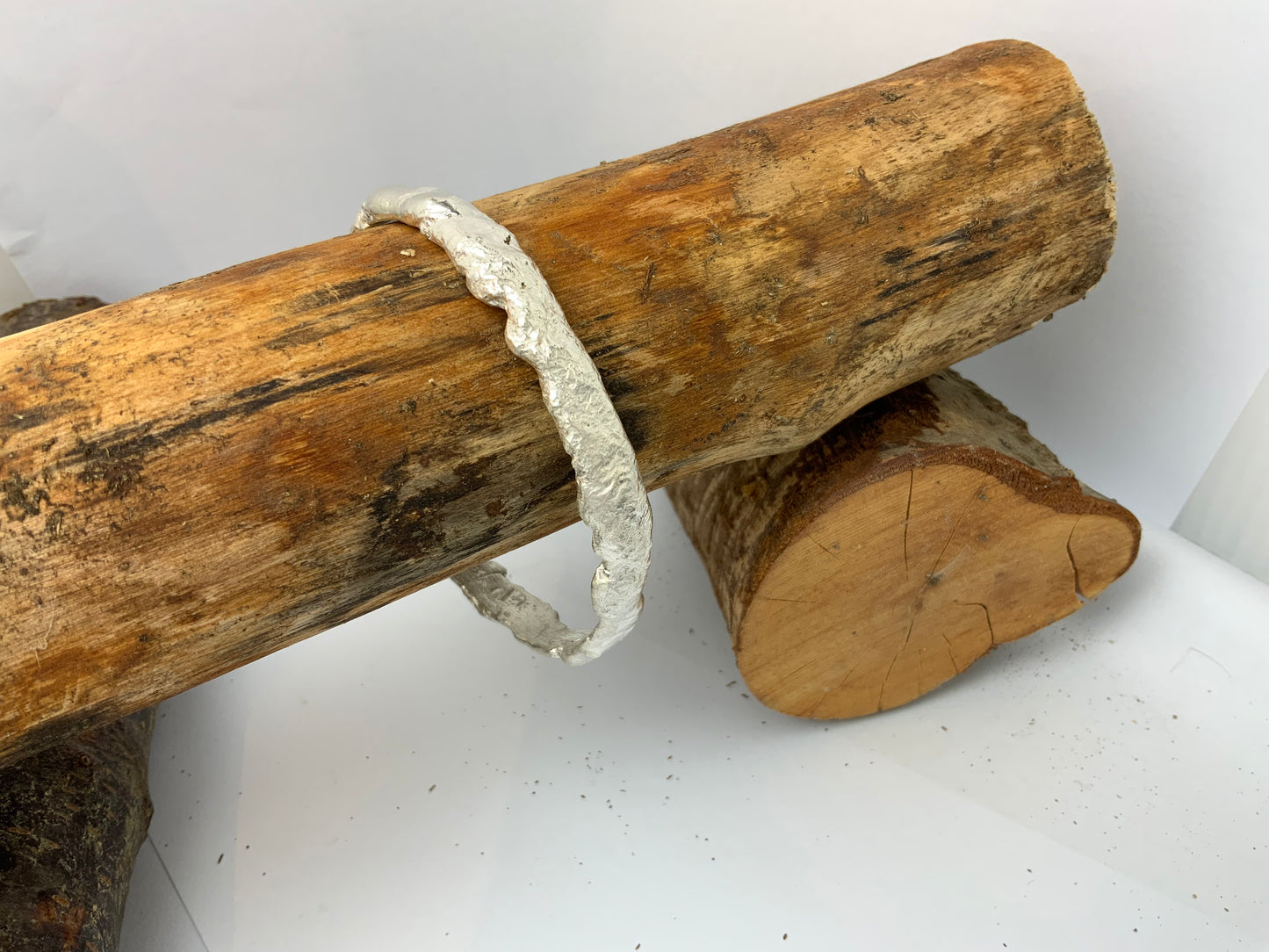 Full Round Bangle