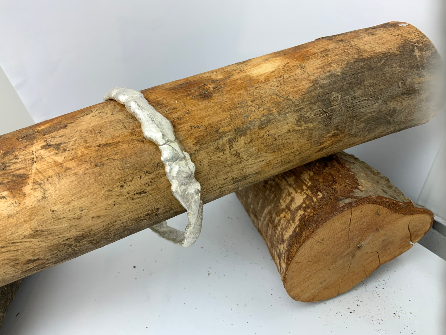 Full Round Bangle