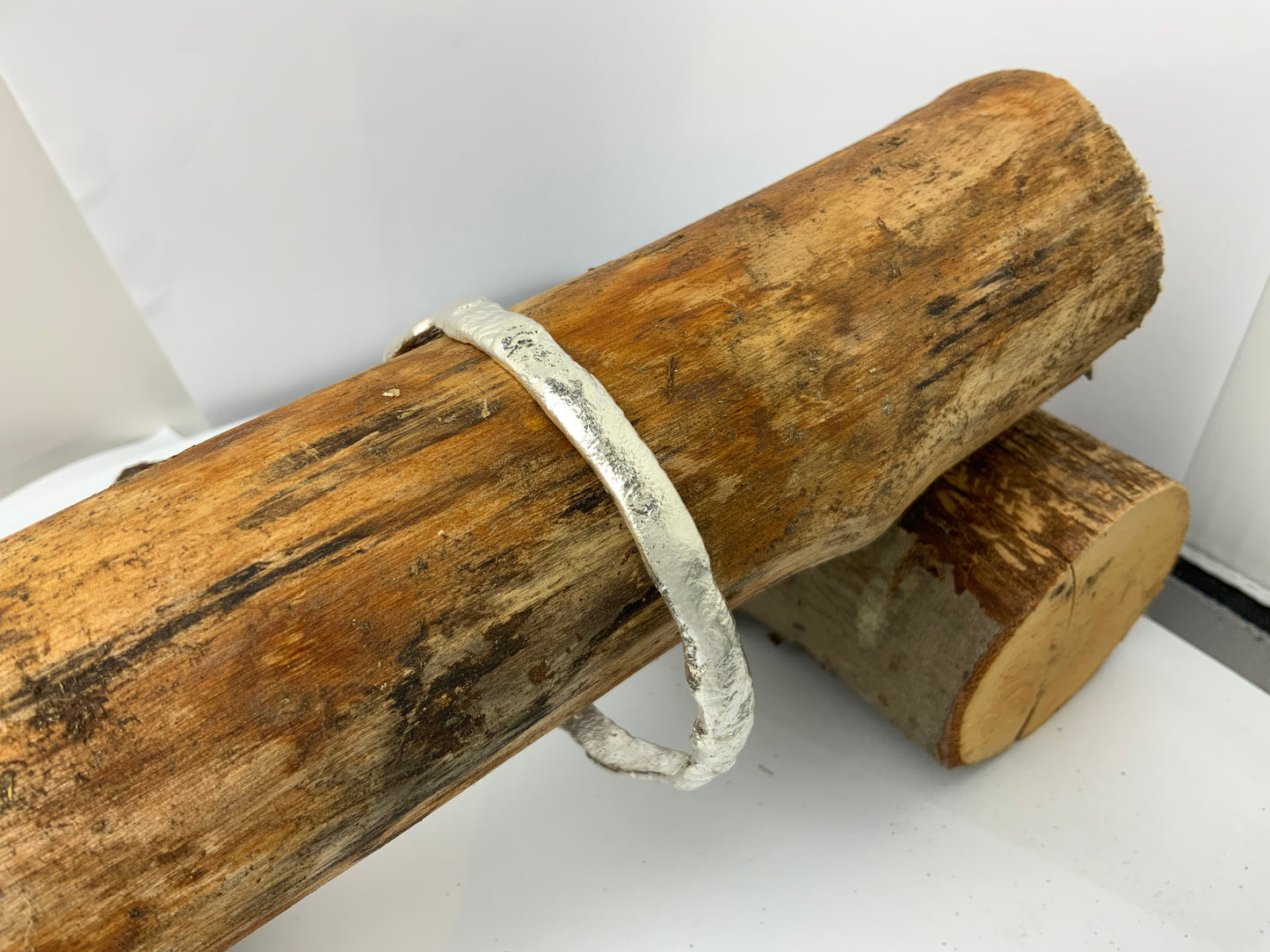 Full Round Bangle