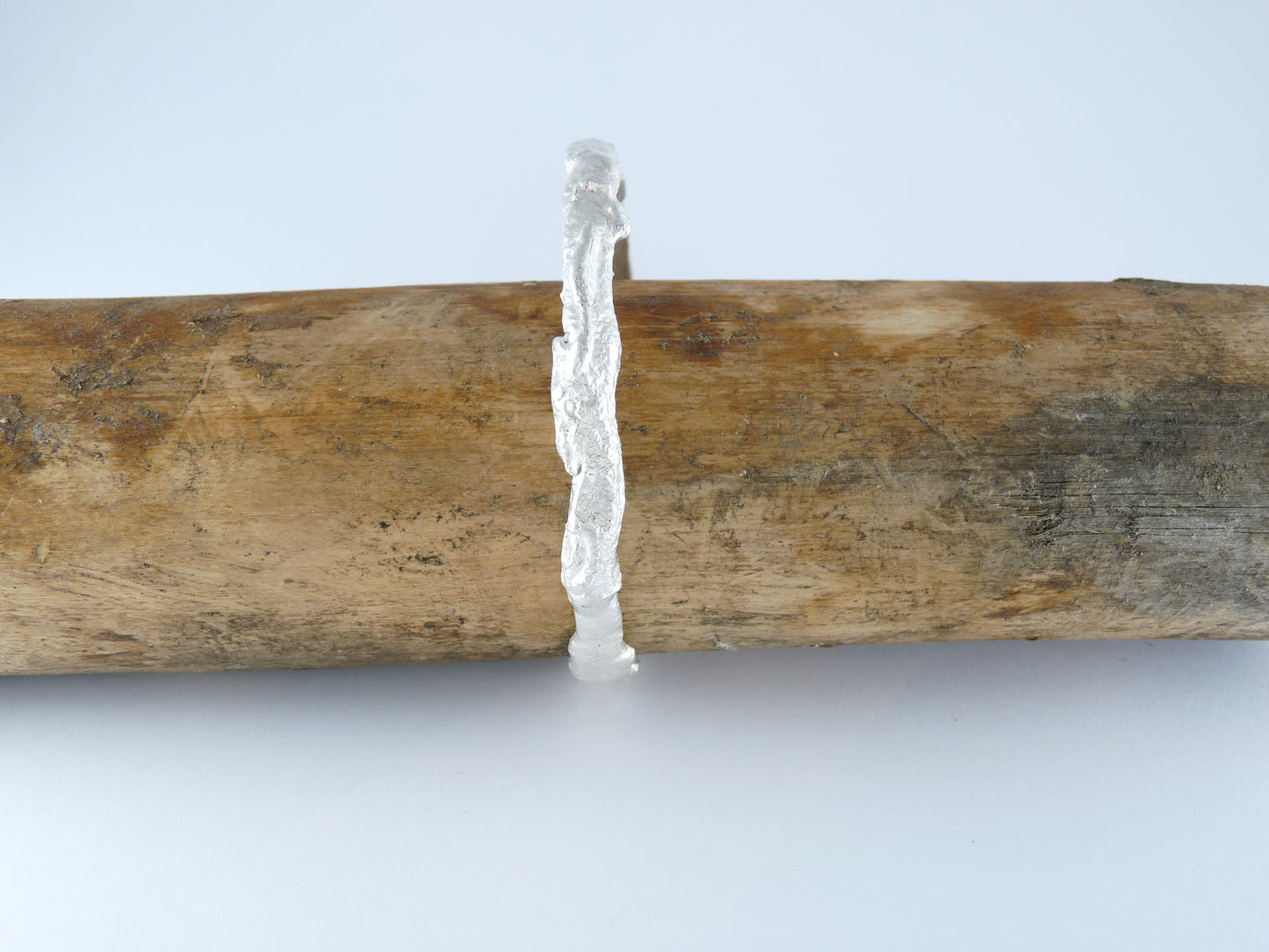 Full Round Bangle