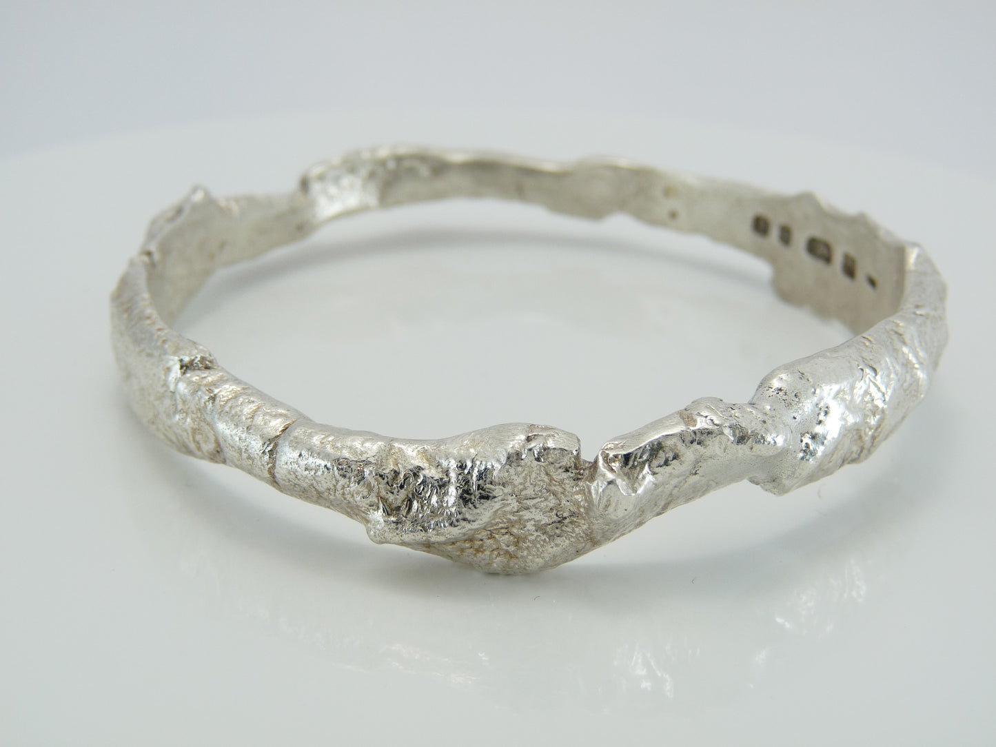 Full Round Bangle