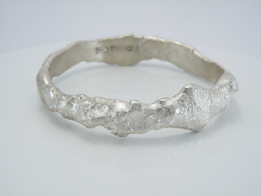 Full Round Bangle