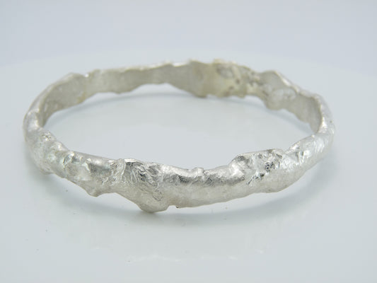 Full Round Bangle