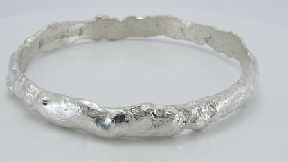 Full Round Bangle